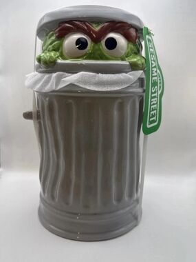 Sesame Street Oscar the Grouch Gray Ceramic Cookie Jar
